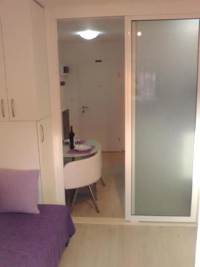 Studio Apartman Ana Split